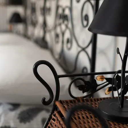 Sottovento לינה וארוחת בוקר 4*