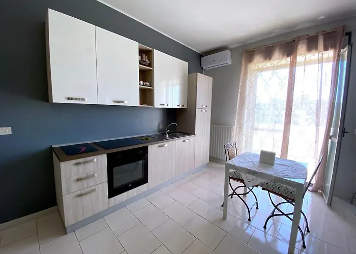 Sottovento לינה וארוחת בוקר טרני