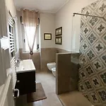 Sottovento Nocleg ze śniadaniem 4*