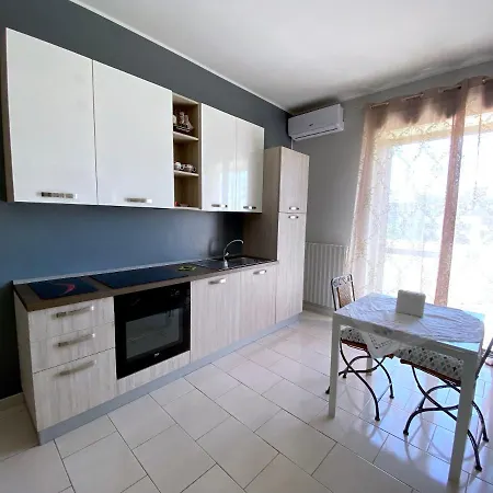 Sottovento فندق مبيت وإفطار تراني